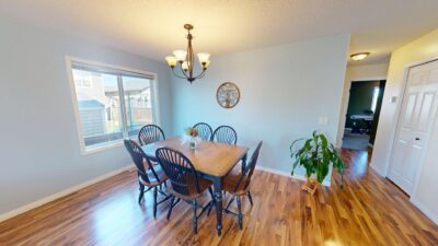 Beautiful House In Panorama Ridge - Potential For 2 More Bedrooms!
